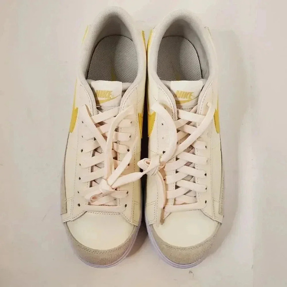 NIKE WOMEN'S BLAZER LOW PLATFORM - PALE IVORY/SATURN GOLD/WHITE 11 - Picture 6 of 11